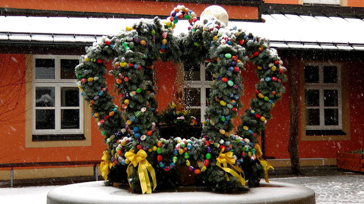 Osterbrunnen in Gefrees