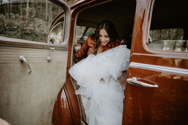 Braut, Oldtimer, Hochzeit