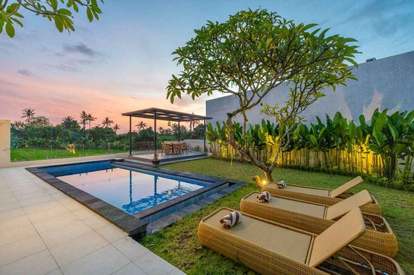 Tumbak Bayuh real estate for sale