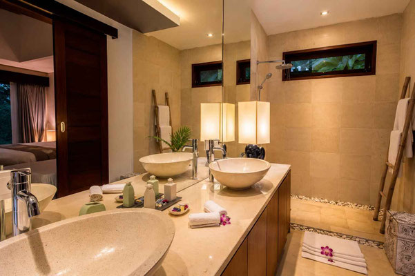 Manggis real estate for sale