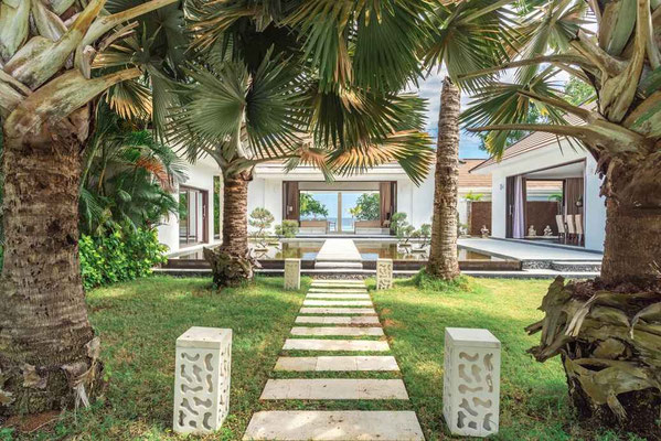 Lovina villa for sale