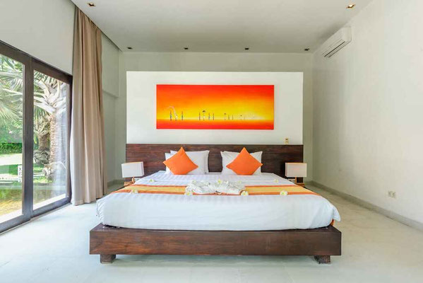 Lovina villa for sale