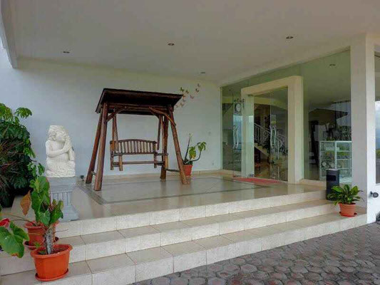 Dijual hotel di Bandung