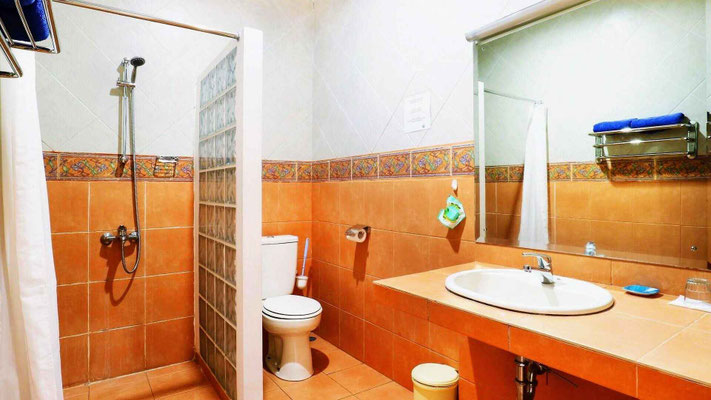 Dijual hotel di Bandung