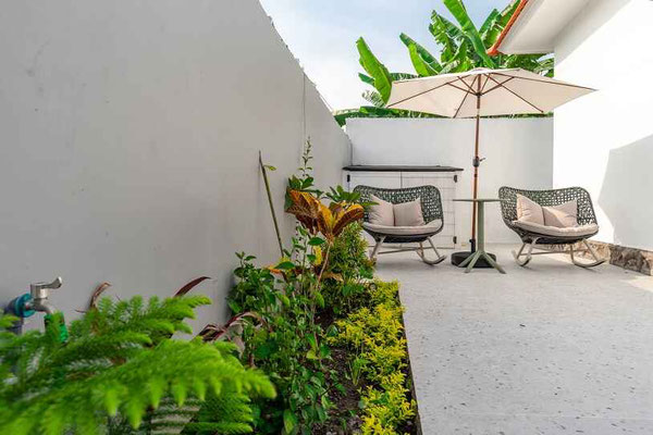 Lovina villa for sale