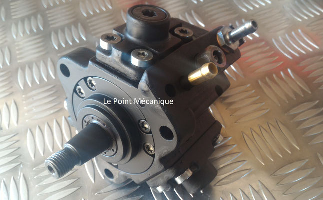 Pompe injection Bosch 0445010128 OPEL SAAB VAUXHALL 1.9 CDTI - Le ...