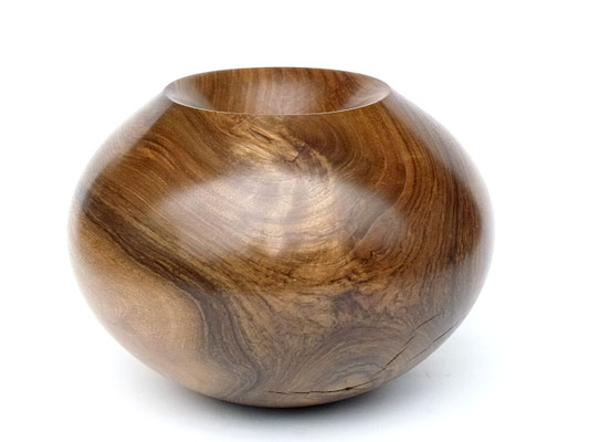 thomas-pildner-walnuss-walnut-ø28h21cm