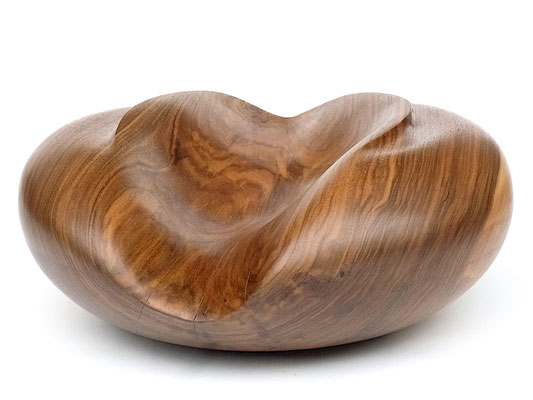 #25/19 | Walnussbaum, walnut, ø 39cm  H 18 cm