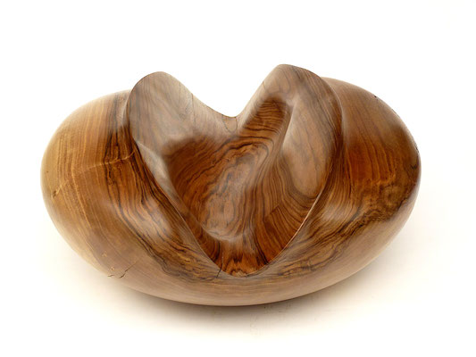 #21/27 | Walnussbaum, walnut, ø 47 cm  H 21 cm
