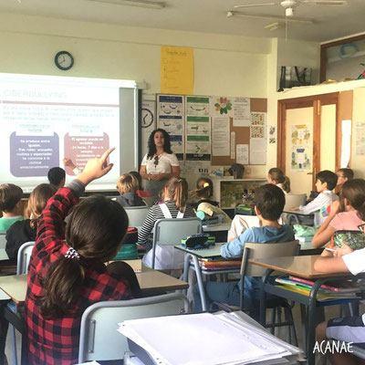 Charlas sobre acoso escolar a alumnos de primaria en Colegio Francés