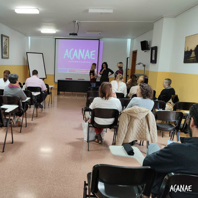 Formación sobre acoso escolar a profesores en el Colegio Mayex en La Laguna