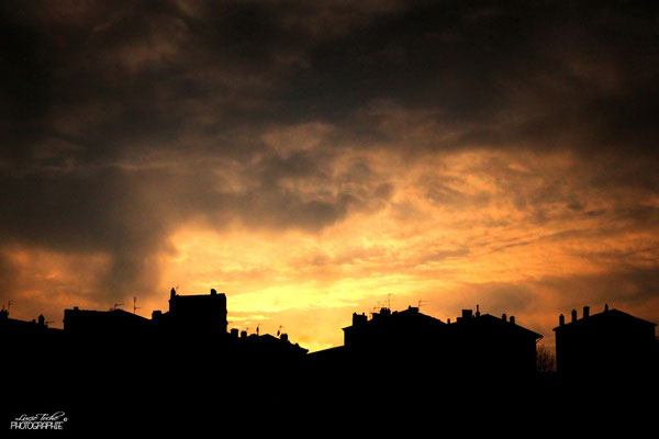 Coucher de soleil orageux, Ardèche.