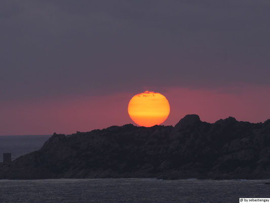 Coucher de soleil sur Bonifacio (Corse)