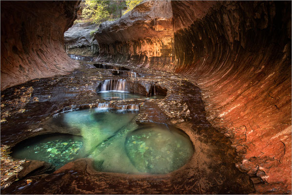 Die Subway im Zion NP, Utah! Majestätische rote Sandsteinklippen, tiefe Canyons und der Virgin River. Atemberaubende Natur! 