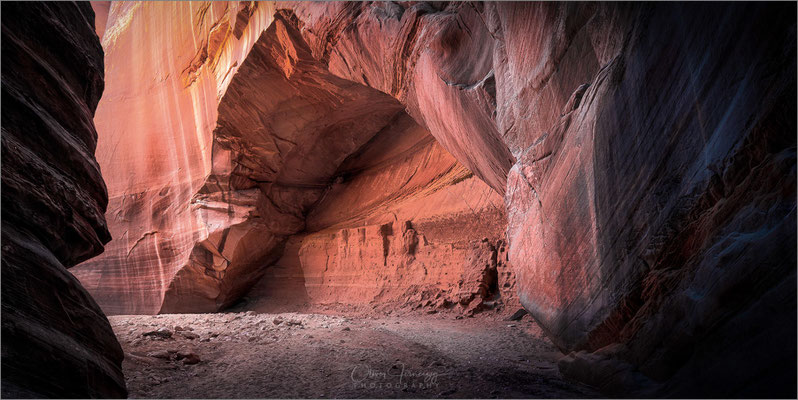 Buckskin Gulch, Utah! Langer, enger Slot Canyon mit beeindruckenden gewundenen Wänden. Ein Paradies für Wanderer!