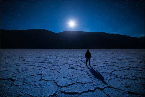Death Valley NP, Kalifornien! Extreme Hitze und surreale Schönheit. Salzpfannen, Sanddünen und farbige Felsen. Eine faszinierende Wüstenlandschaft! 