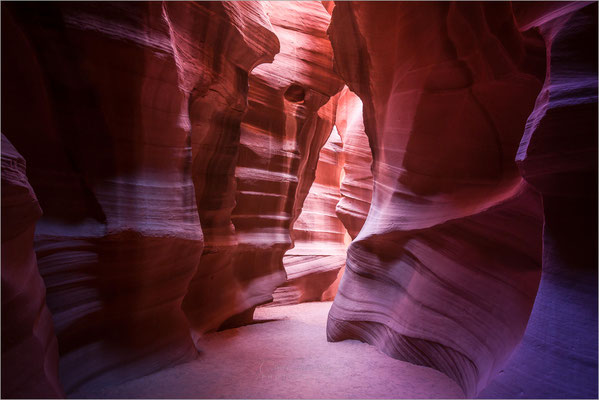 Upper und Lower Antelope Canyon in Utah & Arizona! Atemberaubende Slot Canyons, geformt durch Wasser und Wind. Ein Farbenspiel im Fels!