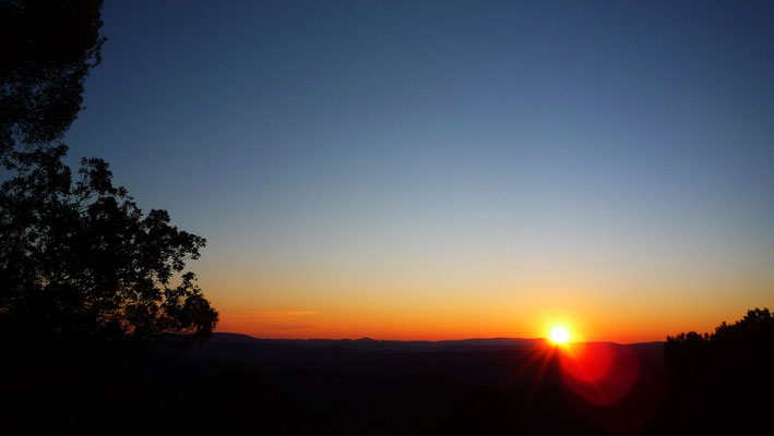 Coucher de soleil pris depuis les falaises Nord-Ouest du plateau (Fontaine aux Oiseaux)