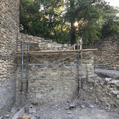Vue de la nouvelle élévation avant finition à "pierre-vue"