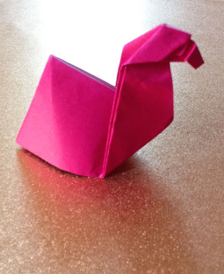Arabian camel designed by Teru Kutsuna. ラクダ。沓名輝政創作・制作。