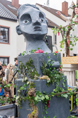Haubentaucher - Götter ausm Wengert - Dionysos lässt grüßen!