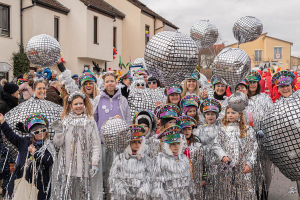 Bettys Eier - Disco Chicks