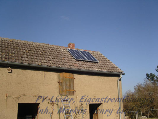 Die Solarmodule auf dem Dach