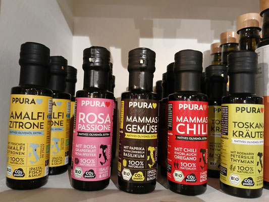 Olivenöl versch. Sorten von PPURA: Amalfi Zitrone, Rosa Passione, Gemüse, Chili, Toskana Kräuter 6,90€