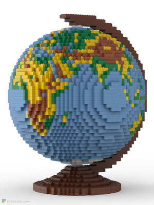 Dirks LEGO® Globe front view