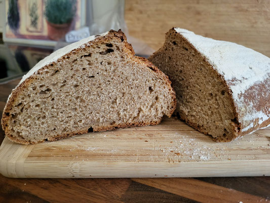 Anschnitt Dinkelbrot