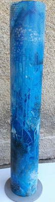 Stehlampe blau 1m © KunstMomente Christine Dablander / Ansicht ohne Beleuchtung 