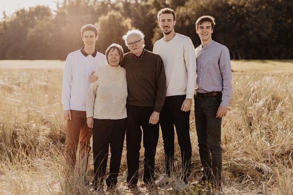 Drei Generationen Shooting Familienfotografie Familienshooting Fehmarn Melina Waliczek Fotografie