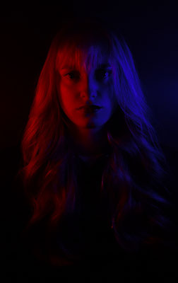 Platz 3 Vanessa Rehberg / 222 Punkte / Rot-Blau-Portrait