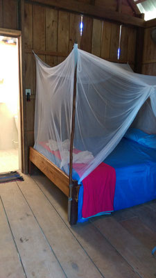 Und grossem Bett