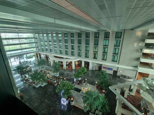 Ankunft im Flughafenhotel Bangkok