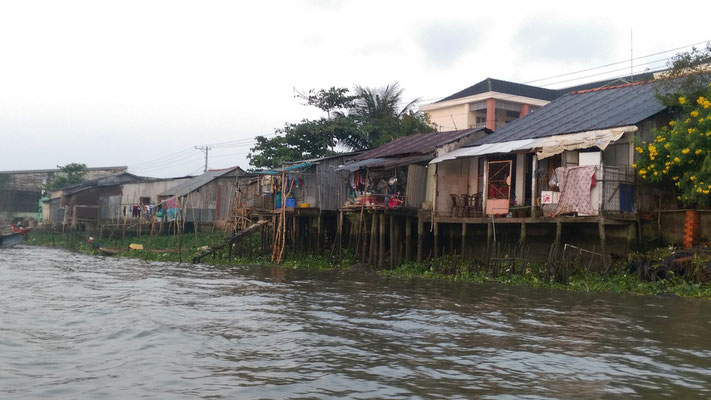 Flussfahrt auf dem Mekong...
