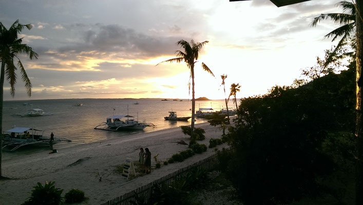 Sonnenuntergang über dem Bounty Beach