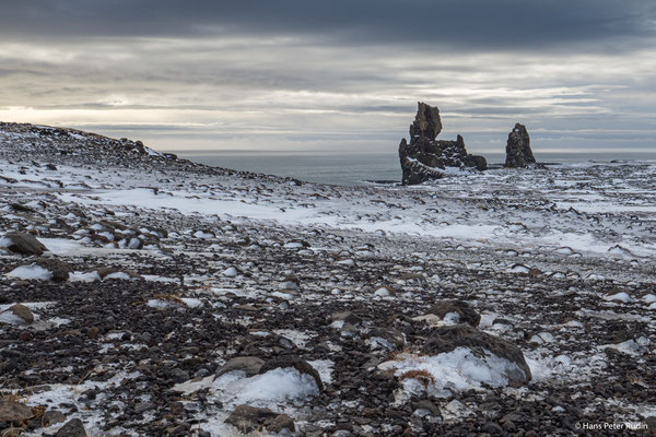 Snaefellsnes, Londrangar