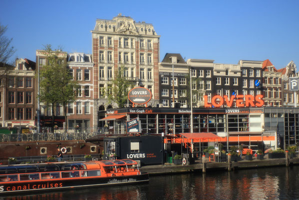 アムステルダム市内　EOS Kiss X7+BEROLINA Weitwinkel 35mm f3.5　＠写真：水谷　諭