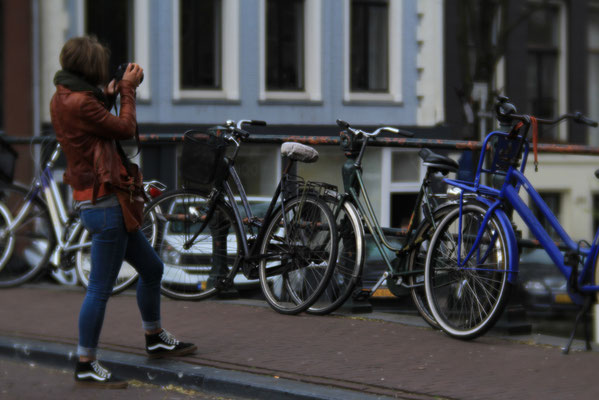 アムステルダム市内　EOS Kiss X7+Lensbaby Velvet 85mm f1.8　＠写真：水谷　諭