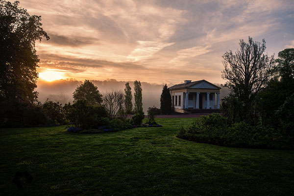 Das römische haus bei Sonnenaufgang
