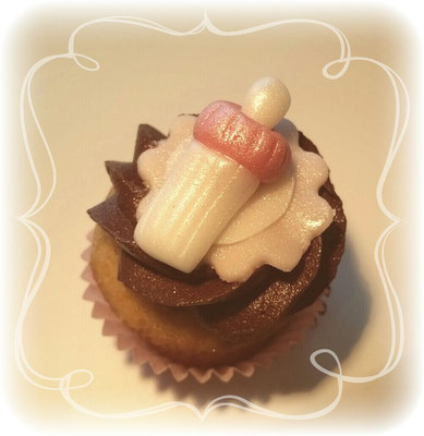 2014_11_08 Mini Baby Cupcakes /5