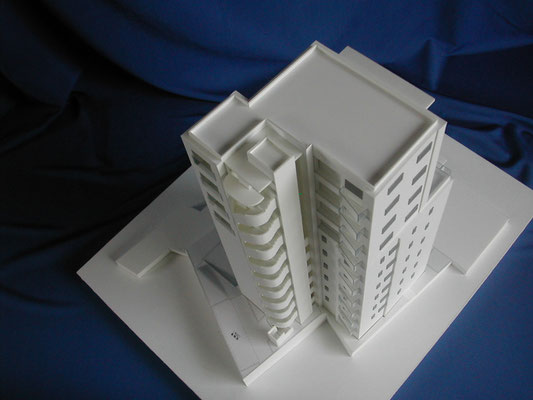 1/100　外観　マンション模型は必需品ですよね。