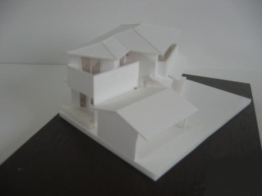 1/100　スタディ模型　外観のみ