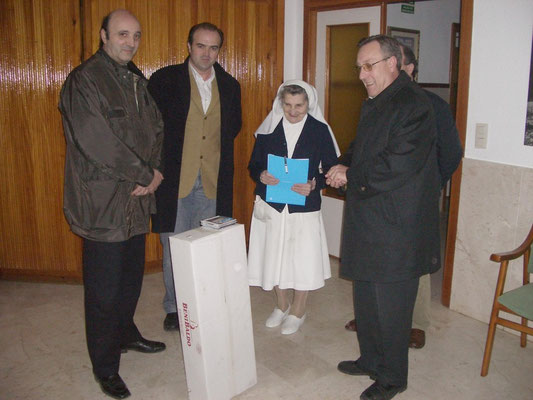 Entrega Donativo Asilo