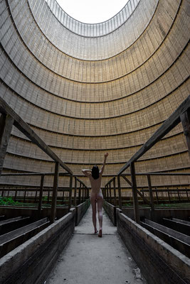 Reach out (Cooling tower)