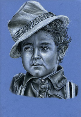 Enfant au chapeau, pierre noire et pastel blanc, A4, 2019