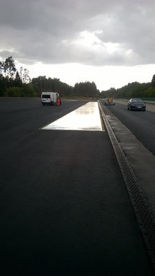 ...Was ist Aquaplaning?..