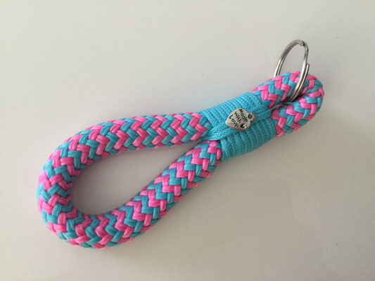 Art.-Nr.: 5072 / Schlüsselanhänger ca. 12cm lang (12mm Seil)  pro Stück CHF 8.-
