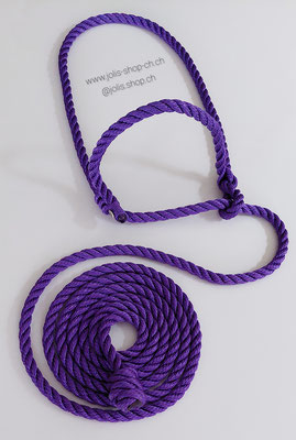 Art.-Nr.: 2086 / Kälberhalfter mit ca. 3m Stricklänge / Violett 10mm gedrehtes Seil / Nasenband 23cm       Preis: CHF 19.-